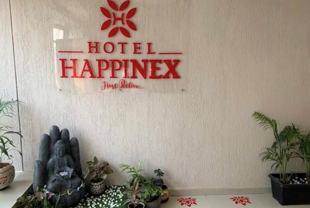 Happinex Hotel